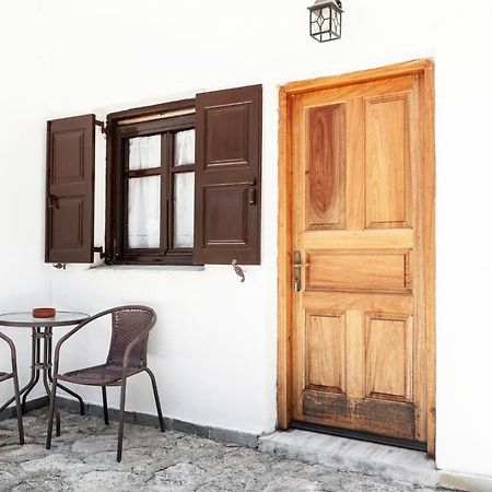 One Bedroom Apartment With Kitchenette# 12 A Raches  Luaran gambar